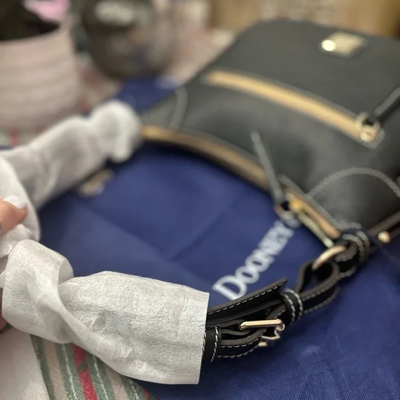 Dooney & Bourke Sorrento Hobo 28 Black Leather Shoulder Bag with Gold Details - Picture 13 of 13